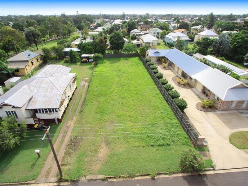 6 Arthur Street, Bundaberg South QLD 4670