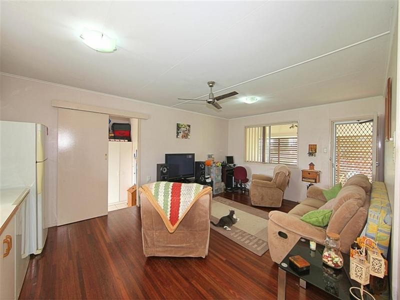 128 Fairymead Road, Bundaberg North QLD 4670