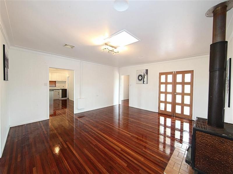 1 Lovers Walk, Woongarra QLD 4670