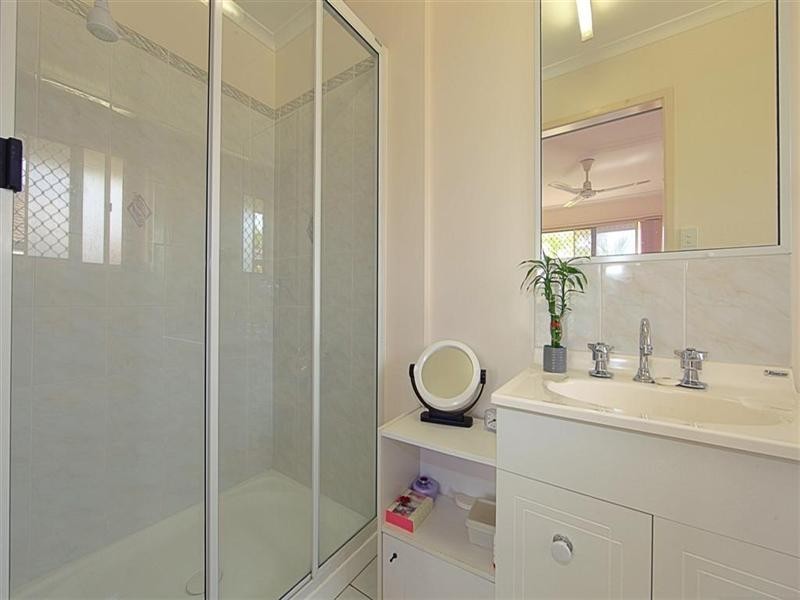 12 Maike Street, Kalkie QLD 4670