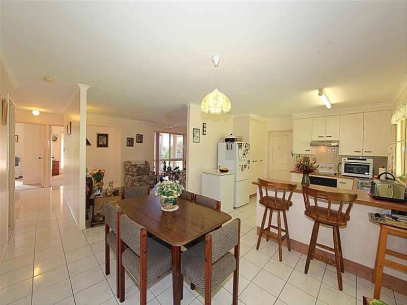 12 Maike Street, Kalkie QLD 4670