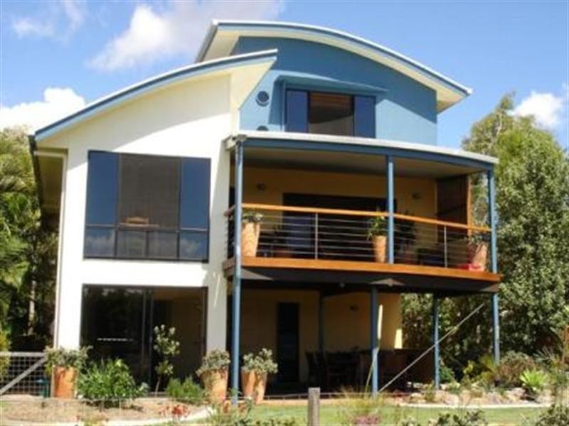 3 Ocean Court, Moore Park Beach QLD 4670