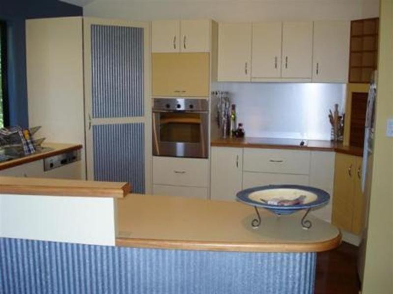 3 Ocean Court, Moore Park Beach QLD 4670