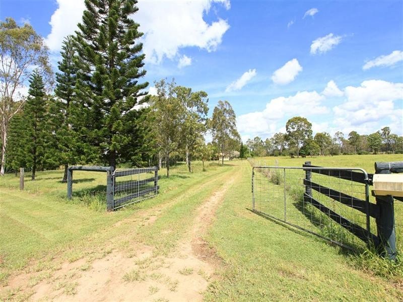 104 Mill Road, Avondale QLD 4670