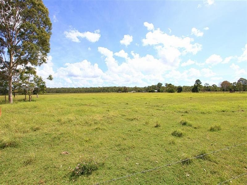 104 Mill Road, Avondale QLD 4670