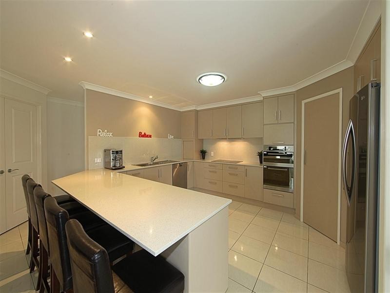 1 Serenity Drive, Kalkie QLD 4670