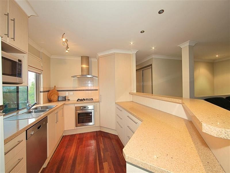 9 TEA TREE Court, Moore Park Beach QLD 4670