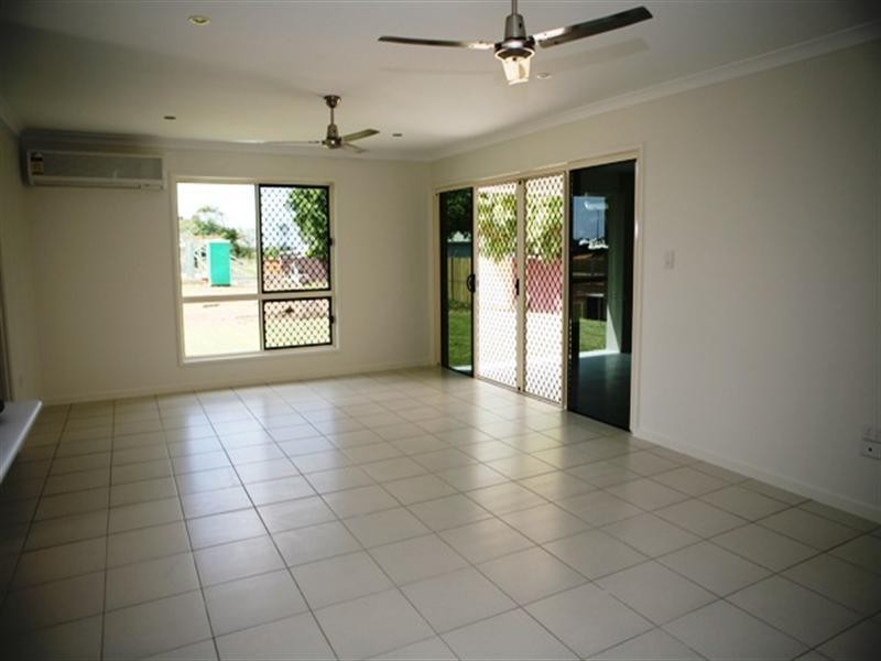 10 Sanctuary Drive, Ashfield QLD 4670