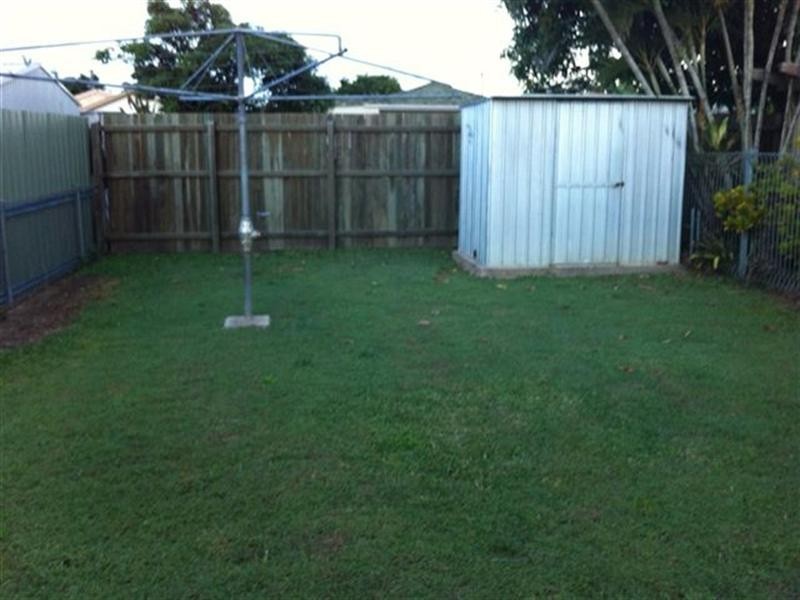 16 Mcveigh Street, Kepnock QLD 4670