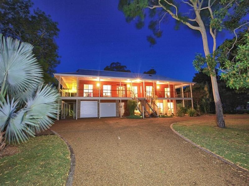 18 Kingfisher Crescent, Moore Park Beach QLD 4670