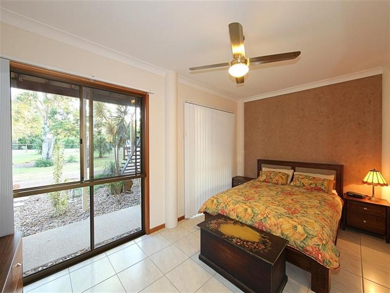 18 Kingfisher Crescent, Moore Park Beach QLD 4670