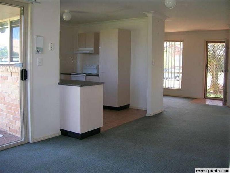 8 Settlers Court, Bargara QLD 4670