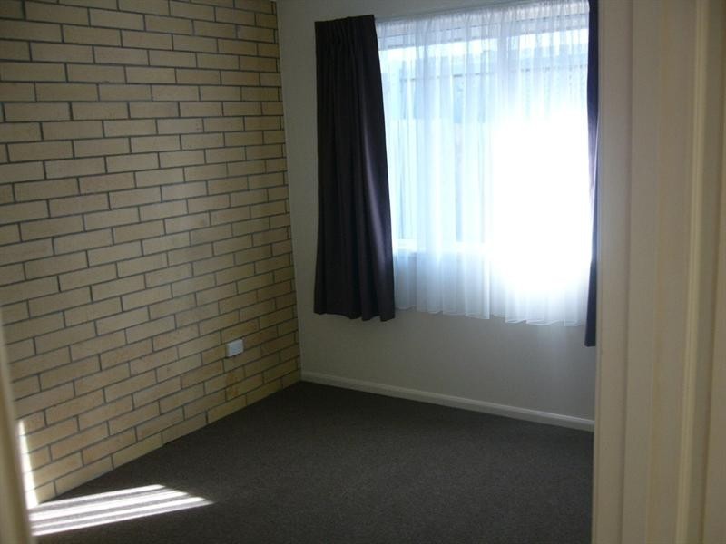 2/147 George Street, Bundaberg West QLD 4670