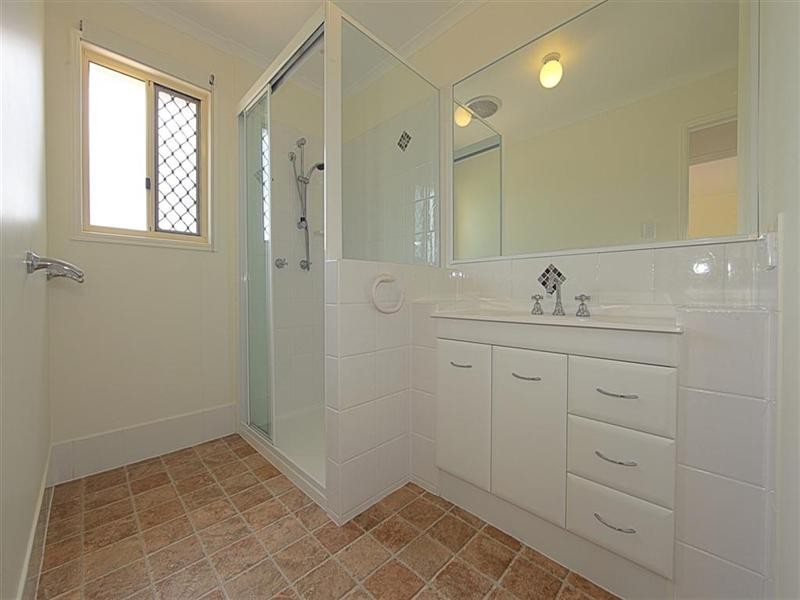 19 Clydesdale Avenue, Branyan QLD 4670