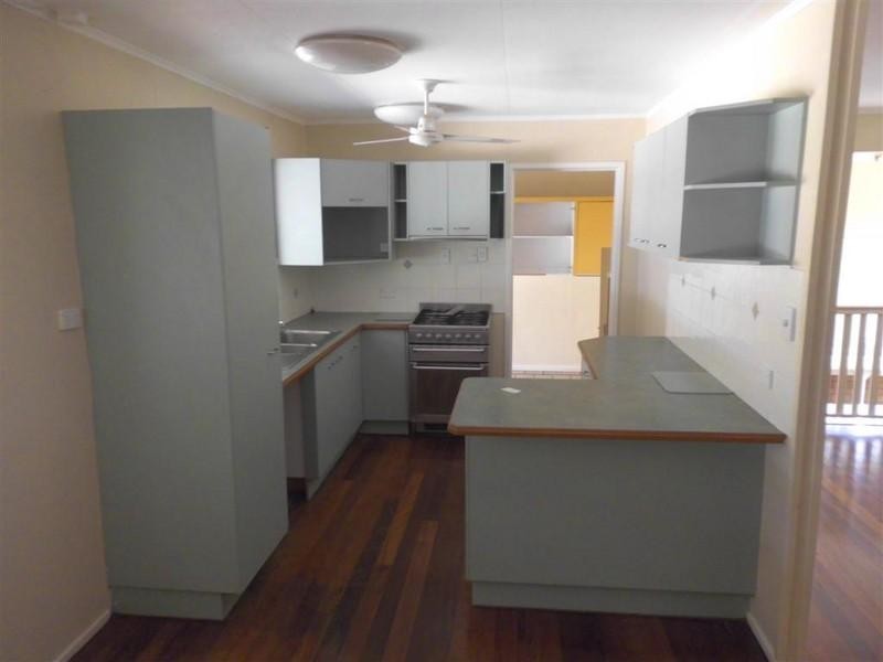 28 Fe Walker Street, Kepnock QLD 4670