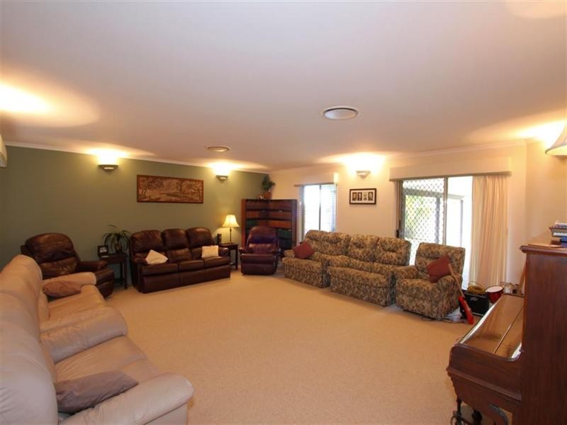 6 Magee Court, Kepnock QLD 4670