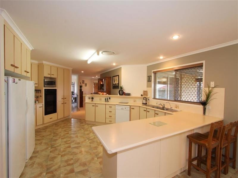 6 Magee Court, Kepnock QLD 4670