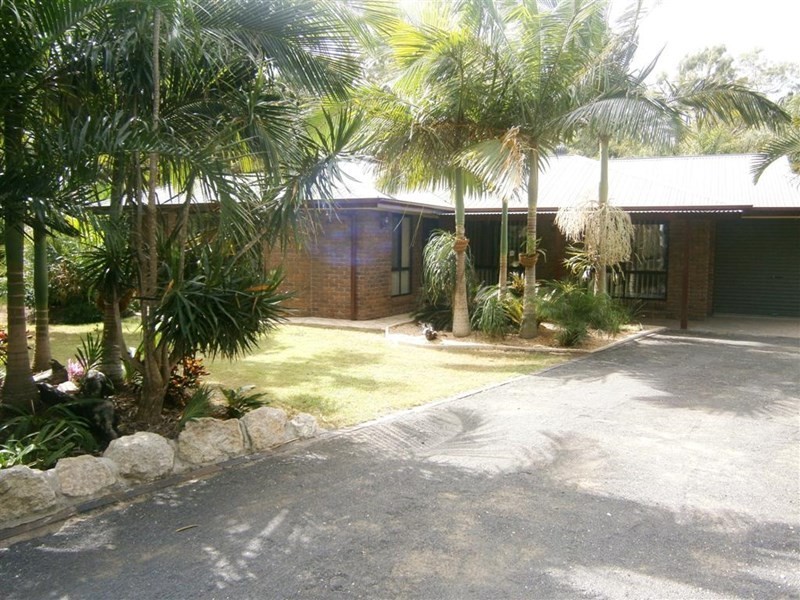 5 Woodlands Lane, Moore Park Beach QLD 4670