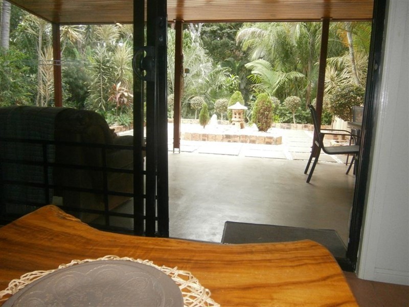 5 Woodlands Lane, Moore Park Beach QLD 4670