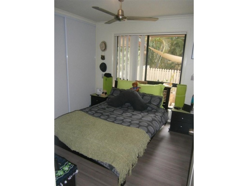 5 Woodlands Lane, Moore Park Beach QLD 4670