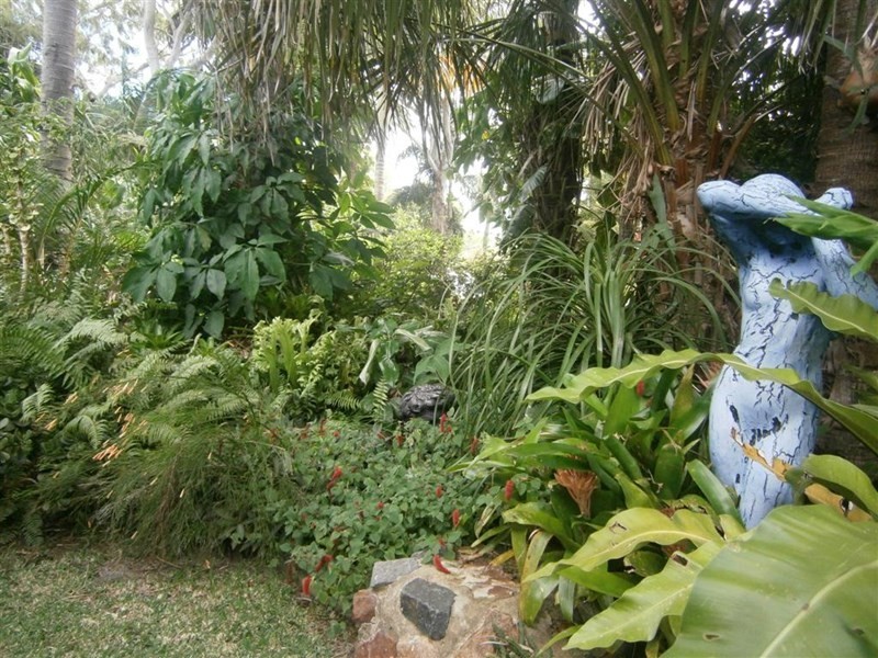 5 Woodlands Lane, Moore Park Beach QLD 4670