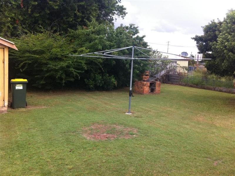 6 Nott Street, Walkervale QLD 4670