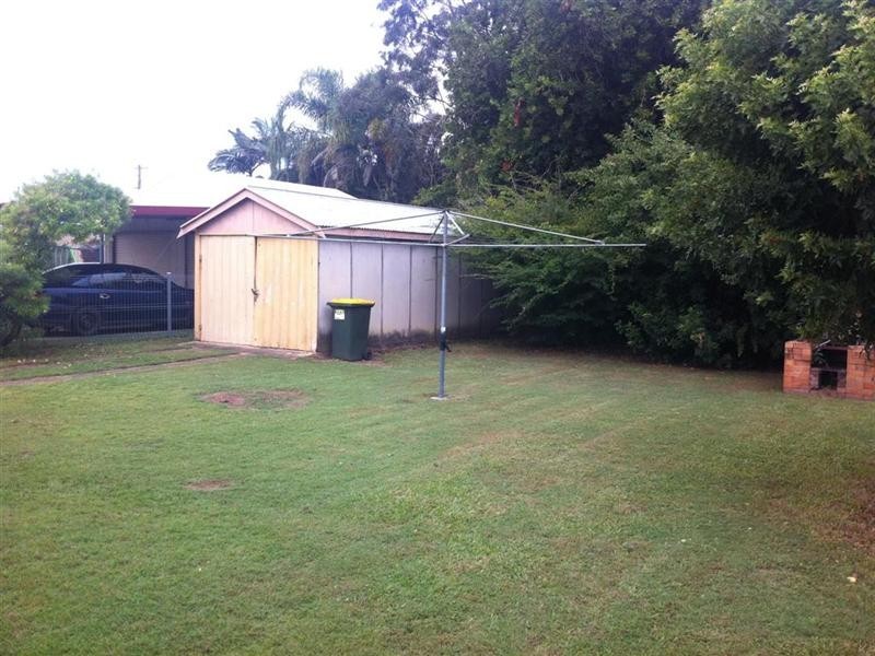 6 Nott Street, Walkervale QLD 4670