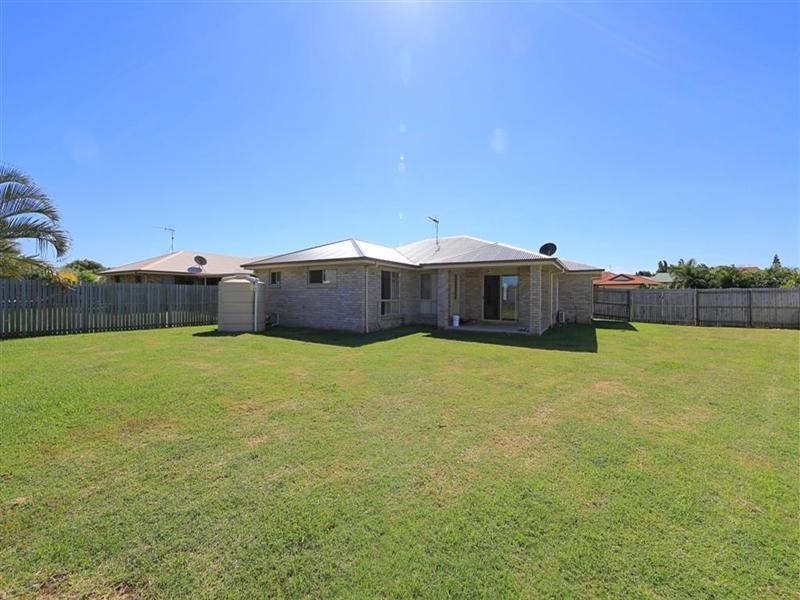 25 Peggy Drive, Coral Cove QLD 4670