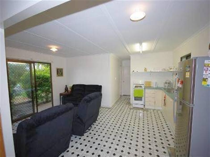 1 Ovens Street, Bundaberg East QLD 4670