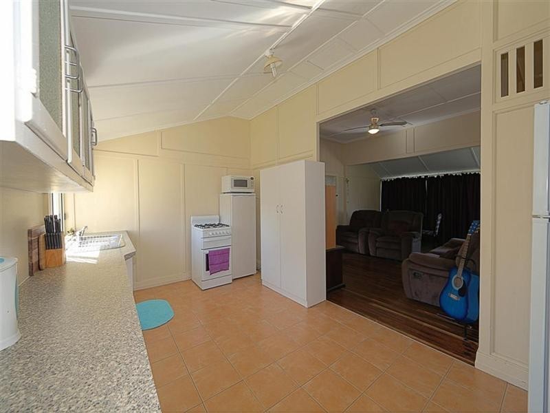 19A Alice Street, Walkervale QLD 4670