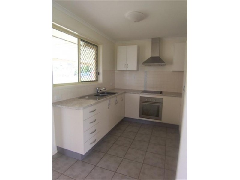 17 Park Estate Drive, Branyan QLD 4670