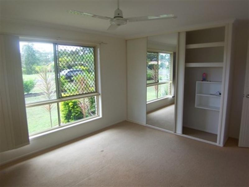 17 Park Estate Drive, Branyan QLD 4670