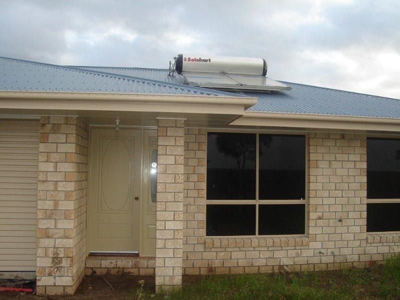 33 Loeskow Street, Bundaberg North QLD 4670