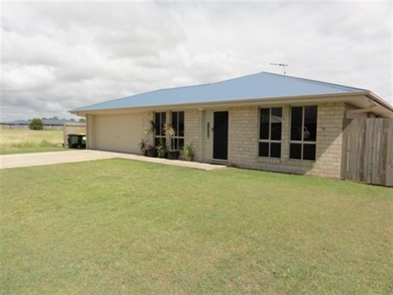 16 Clearview Avenue, Thabeban QLD 4670