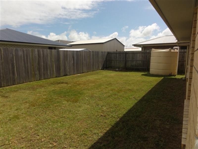 16 Clearview Avenue, Thabeban QLD 4670