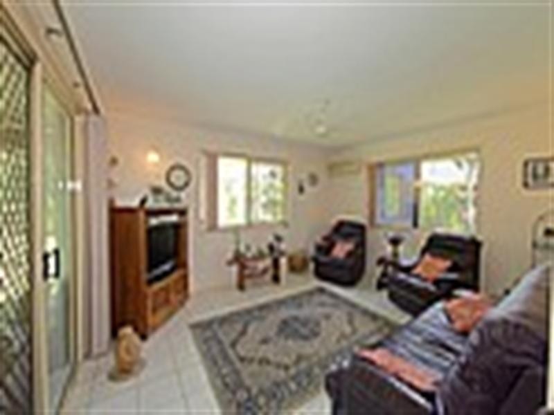 12 Maike Street, Kalkie QLD 4670