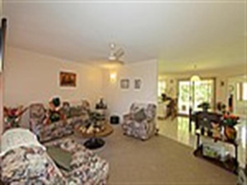 12 Maike Street, Kalkie QLD 4670