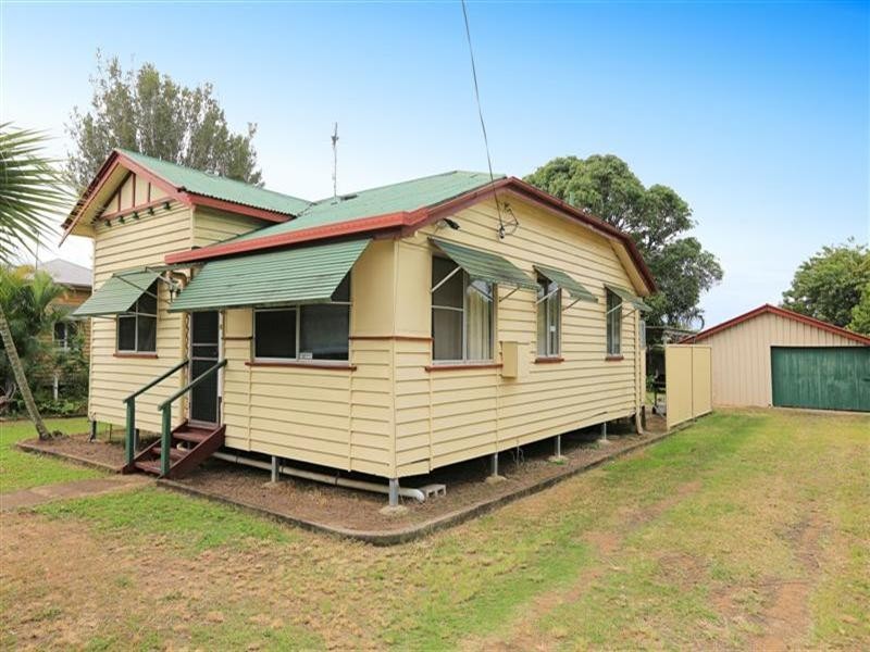 82 maryborough Street, Walkervale QLD 4670