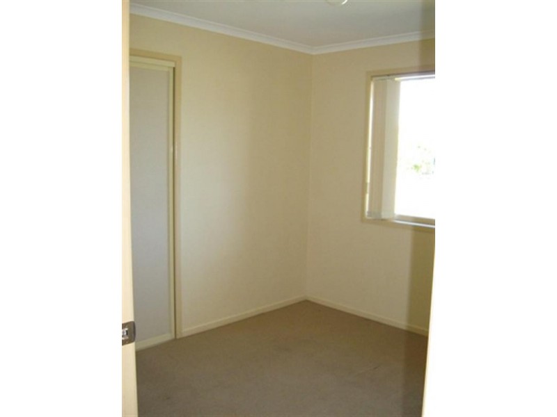 8 Hansen Street, Burnett Heads QLD 4670