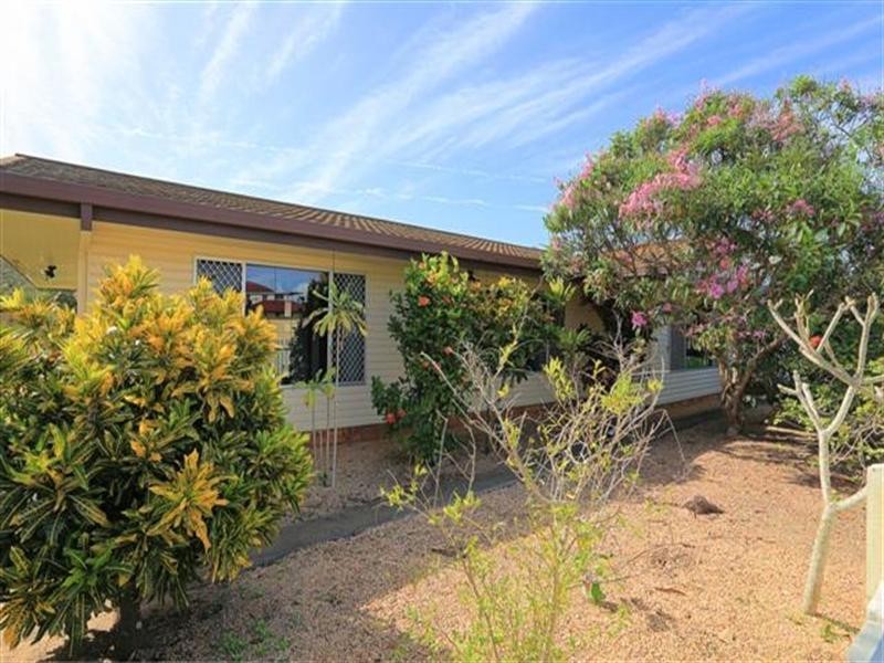 30 Avoca Street, Bundaberg West QLD 4670