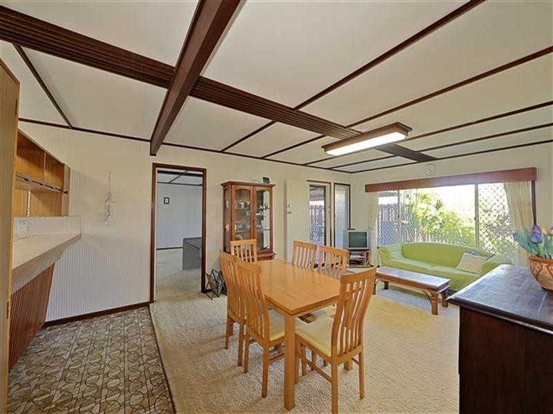 30 Avoca Street, Bundaberg West QLD 4670