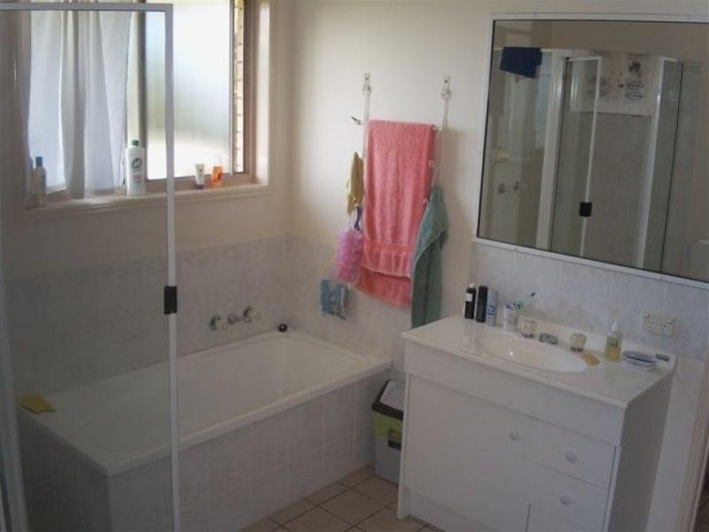 37 Spinnaker Boulevard, Bargara QLD 4670