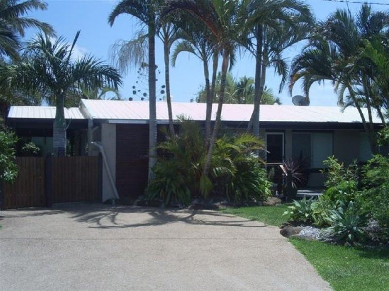 51 Croft Street, Bargara QLD 4670