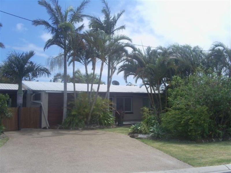 51 Croft Street, Bargara QLD 4670
