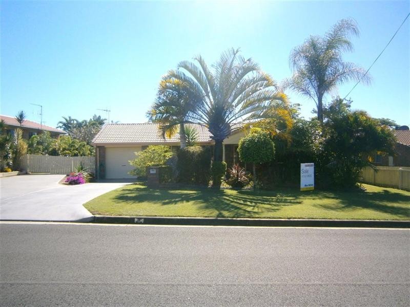 30 Hilltop Parade, Avoca QLD 4670