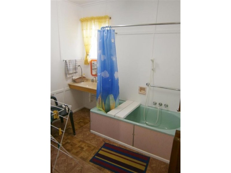 5 Wyper Street, Bundaberg South QLD 4670