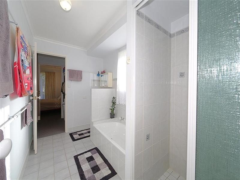 22 Mark Road, Branyan QLD 4670