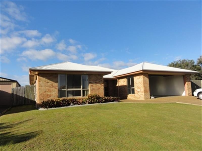 15 Cascade Parade, Bargara QLD 4670