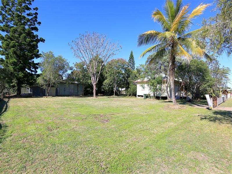 60-62 Pitt Street, Walkervale QLD 4670