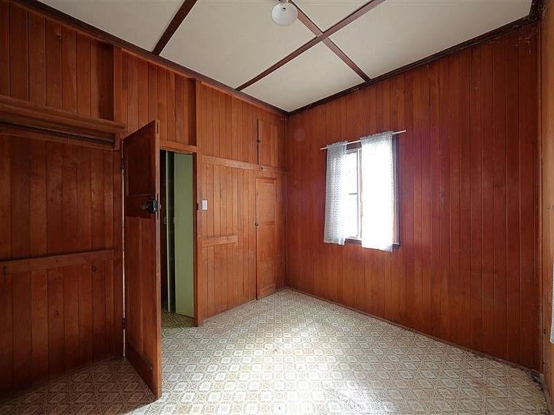 60-62 Pitt Street, Walkervale QLD 4670